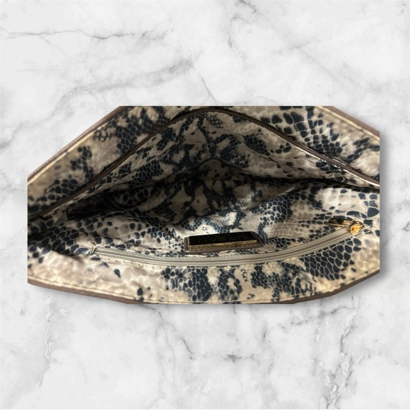 Pre-owned, Excellent Condition Urban Expressions Vegan Fold Over Handbag - Picture 5 of 5